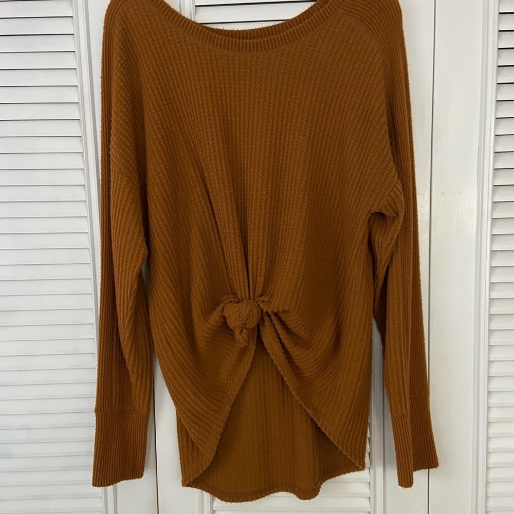 Mudd Waffle Knit Long Sleeve Knotted Front Cozy Chestnut Brown Top Size XL - Picture 2 of 12